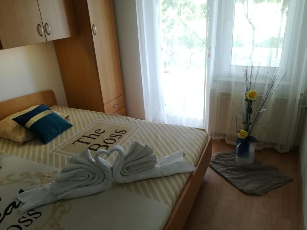 Apartment And Room Hudoletnjak シロ エクステリア 写真